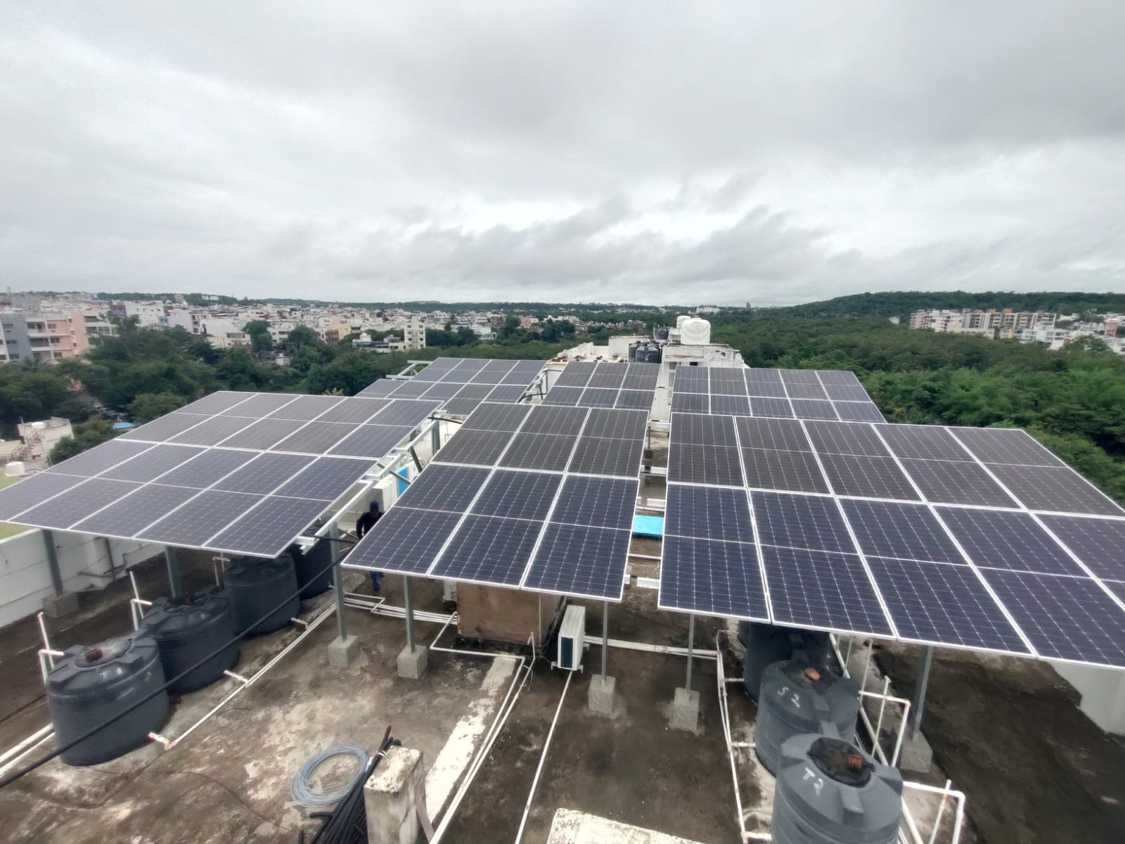 Commercial rooftop solar array installed by Suryam Tech in Bhopal